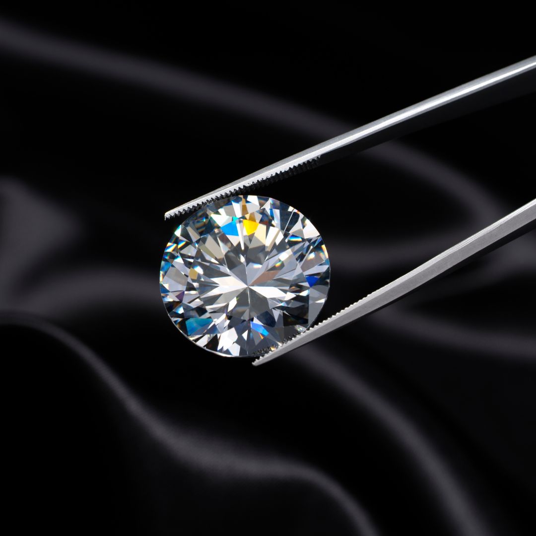 A look at Natural and Lab Grown Diamonds