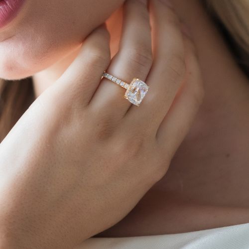 Your Engagement Ring Deserve a Spa Day, too!
