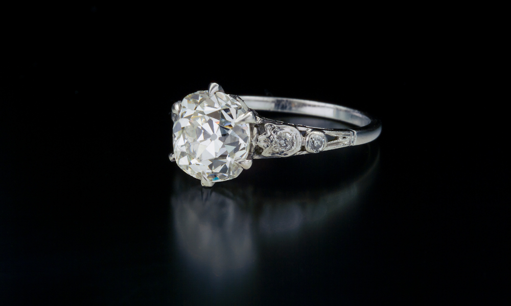 Why Antique Diamonds Are Trending Again