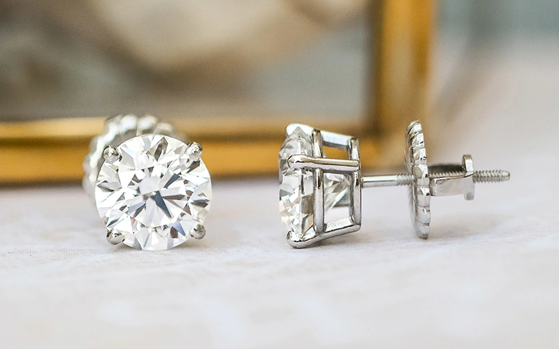 Diamond Studs at Roman Jewelers in Bridgewater, NJ