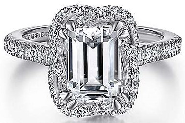 Emerald Cut Engagement Rings brings the Drama