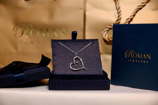 Charity Heart Pendant Raises nearly $6,000 for the Hunterdon Health Care’s Cardiac Rehabilitation Center at Charity Event.
