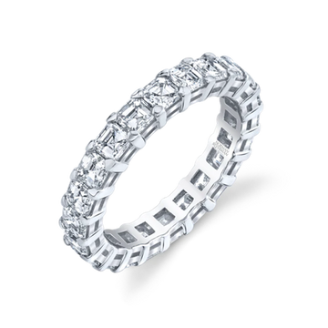 Ring in Another Year: The Symbolism Behind Anniversary Bands