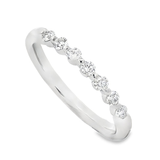 Roman Jewelers Signature 14K White Gold 1/4-Carat 7-Stone Shared-Prong Diamond Band
