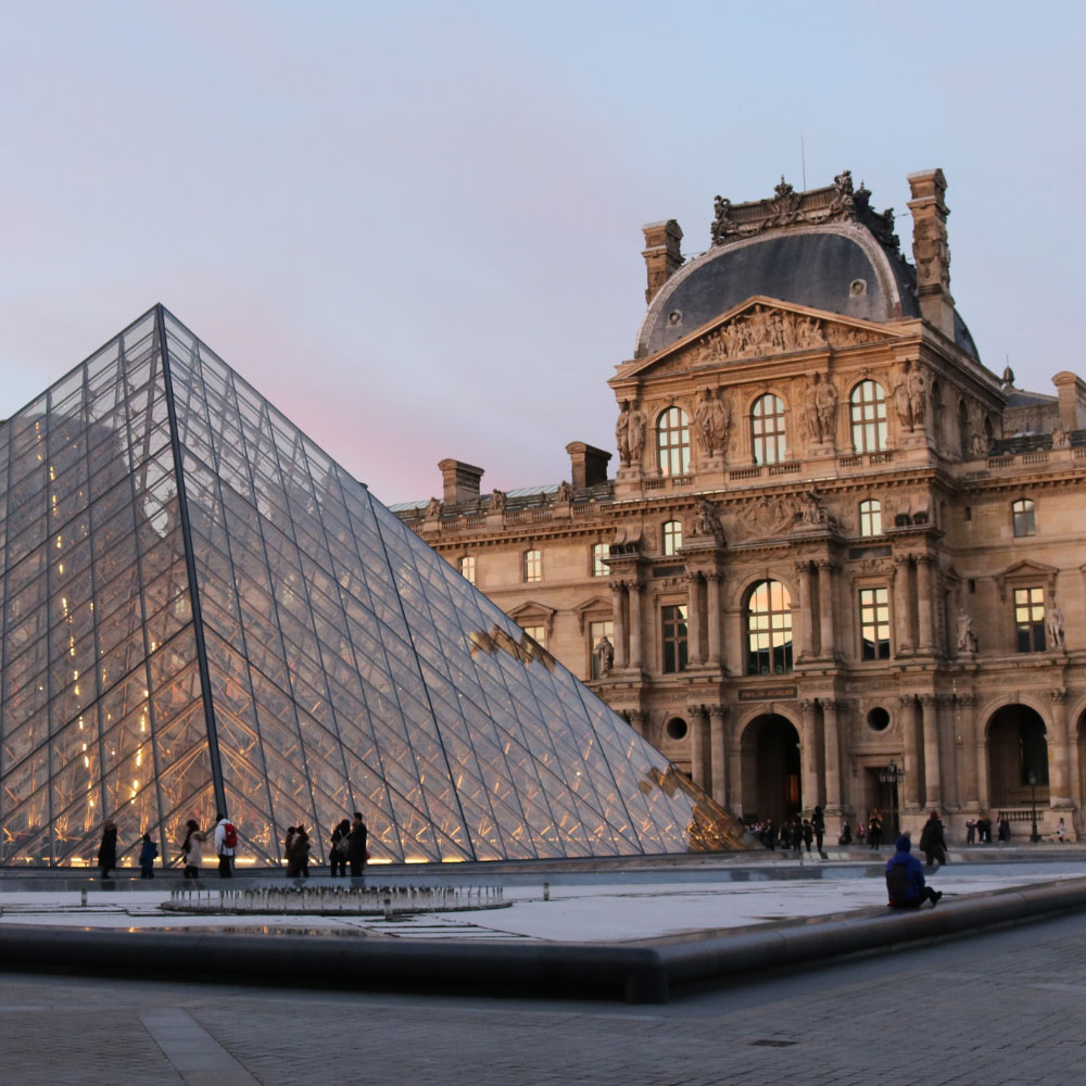 Art museum tour in Europe