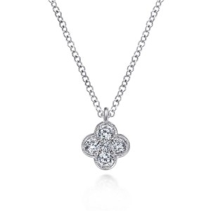Gabriel & Co. 14K White Gold Diamond Clover Pendant with 5 Round Diamonds 0.26 Tcw H-I SI2