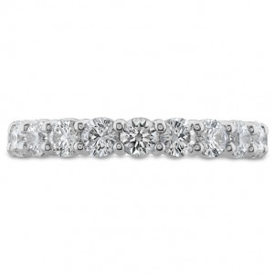 Hearts on Fire Platinum Signature 11 Stone Anniversary Band