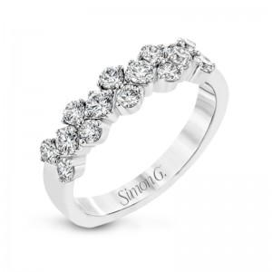 Simon G 18K Yellow Gold Anniversary Band With 16 Round Diamonds .96 Cts G-H SI