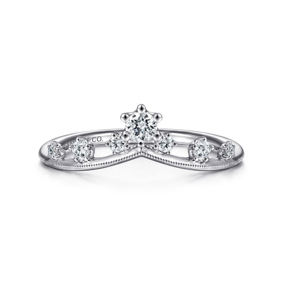 Gabriel & Co. 14K White Gold Chevron Ring with 7 Round Diamonds 0.21 Tcw H-I SI2