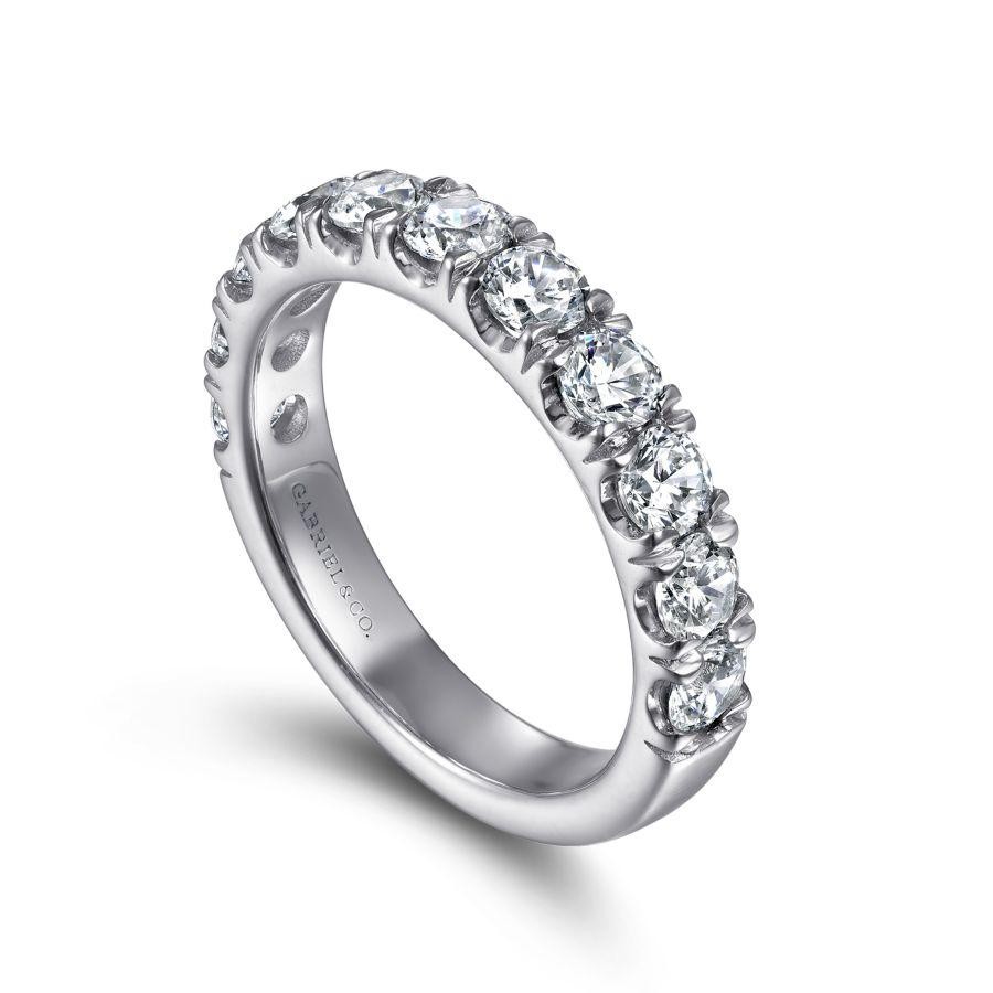 Gabriel & Co. 14K White Gold Anniversary Band with 11 Round Diamonds 1.50 Tcw G-H SI2 Size 6.5