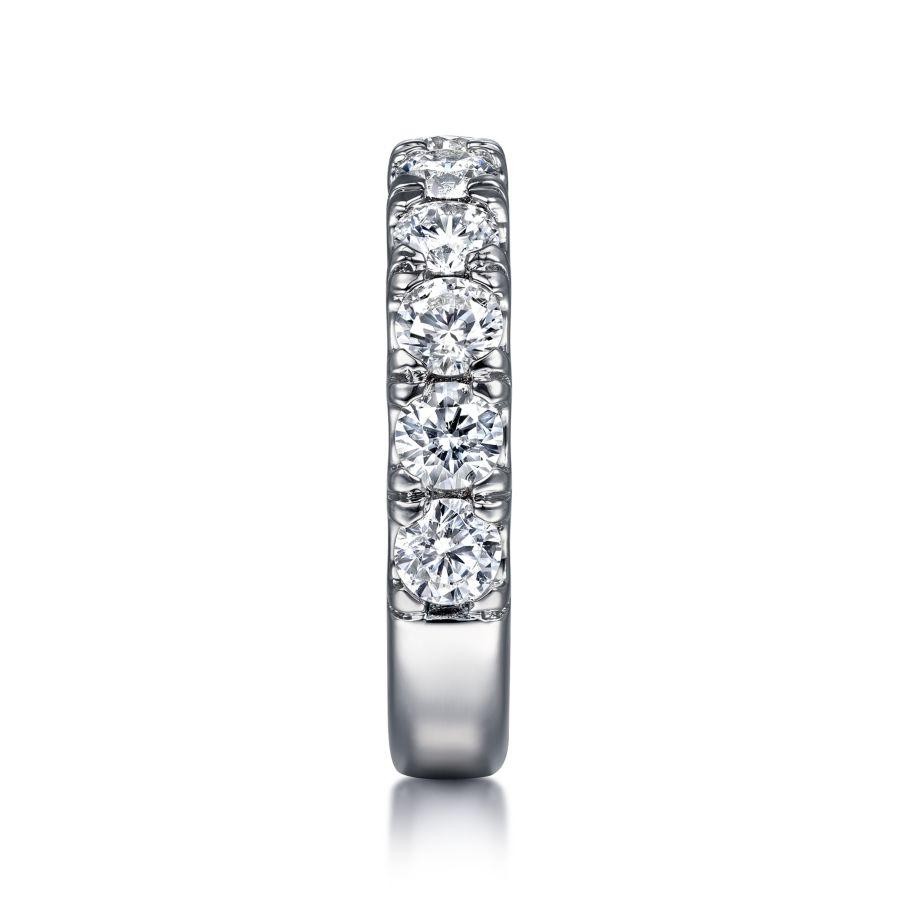Gabriel & co. 14K White Gold Anniversary Band with 11 Round Diamonds 1.86 Tcw G-H SI   Size 6.5