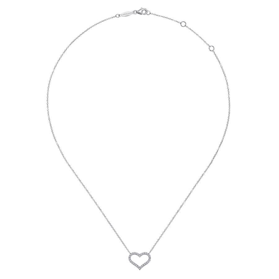 Gabriel & co 14K White Gold Heart Necklace with 28 Round Diamonds 0.23 Tcw H-I SI2  Length 17.5