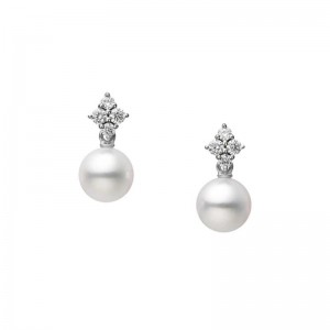 Mikimoto 18K White Gold Earrins with 2 Round Akoya Pearls A+ 7.25mm & 8 Round Diamonds 0.16 Tcw F-G VS