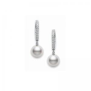 Mikimoto 18K White Gold Earrings with 2 Round Akoya Cultured Pearls 7.5mm & 20 Round Diamonds 0.08 Tcw F-G VS