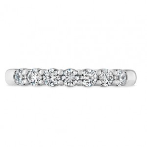 Hearts on Fire Platinum Signature Seven Stone Band with 7 Round Diamonds 1.54 CTW G-H VS-SI