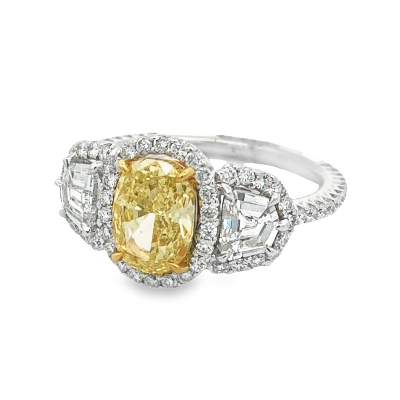 18K White and Yellow Gold Diamond Ring with 1 Oval Yellow Diamond