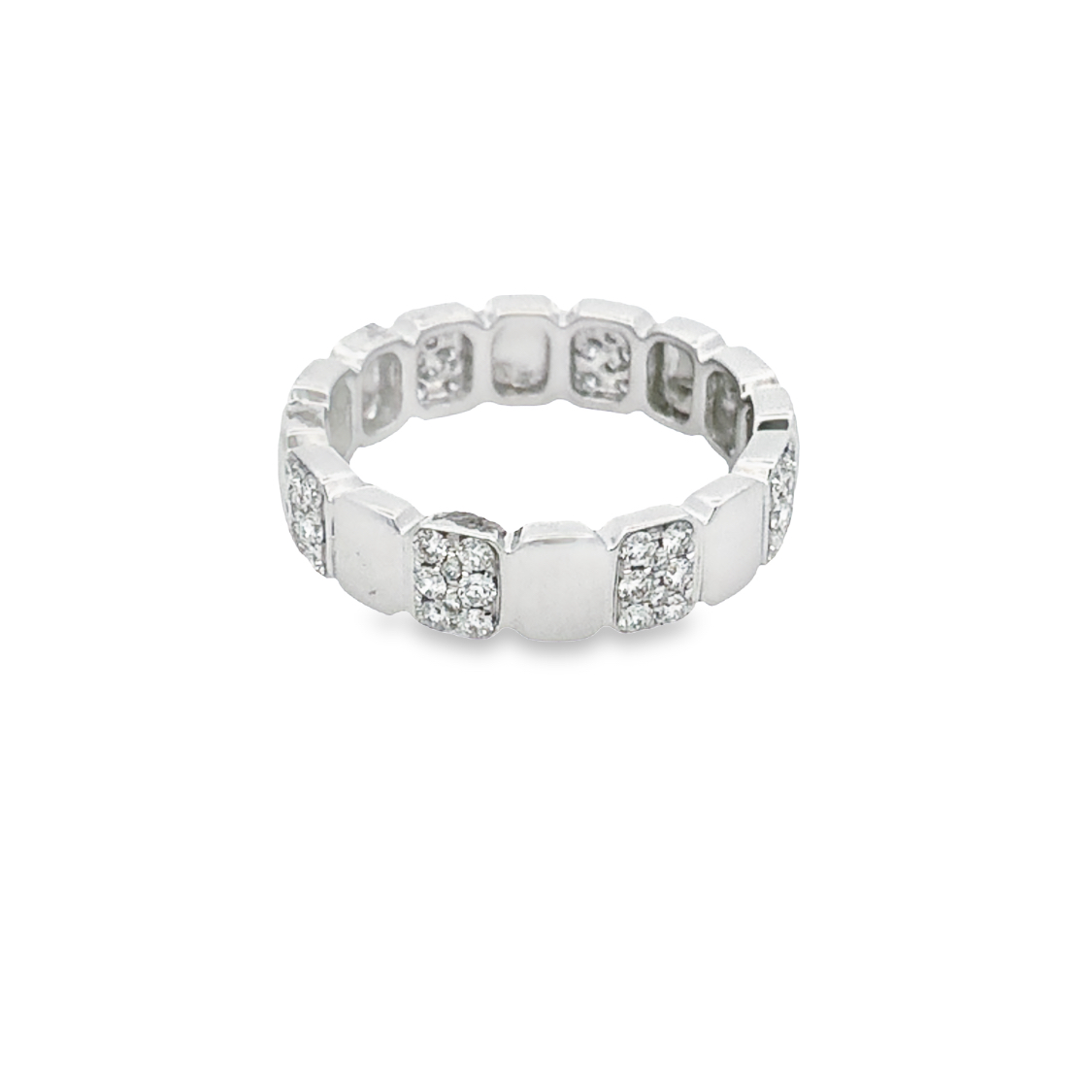 18K White Gold Diamond Band