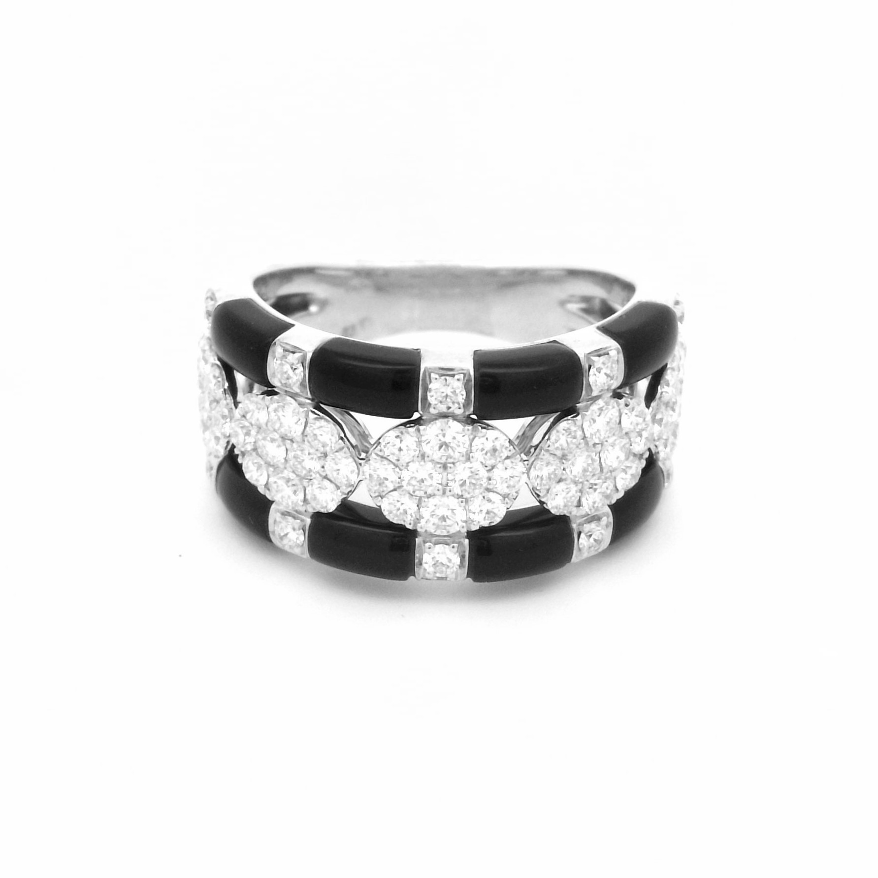 Damaso 18K White Gold Diamond and Black Enamel Ring