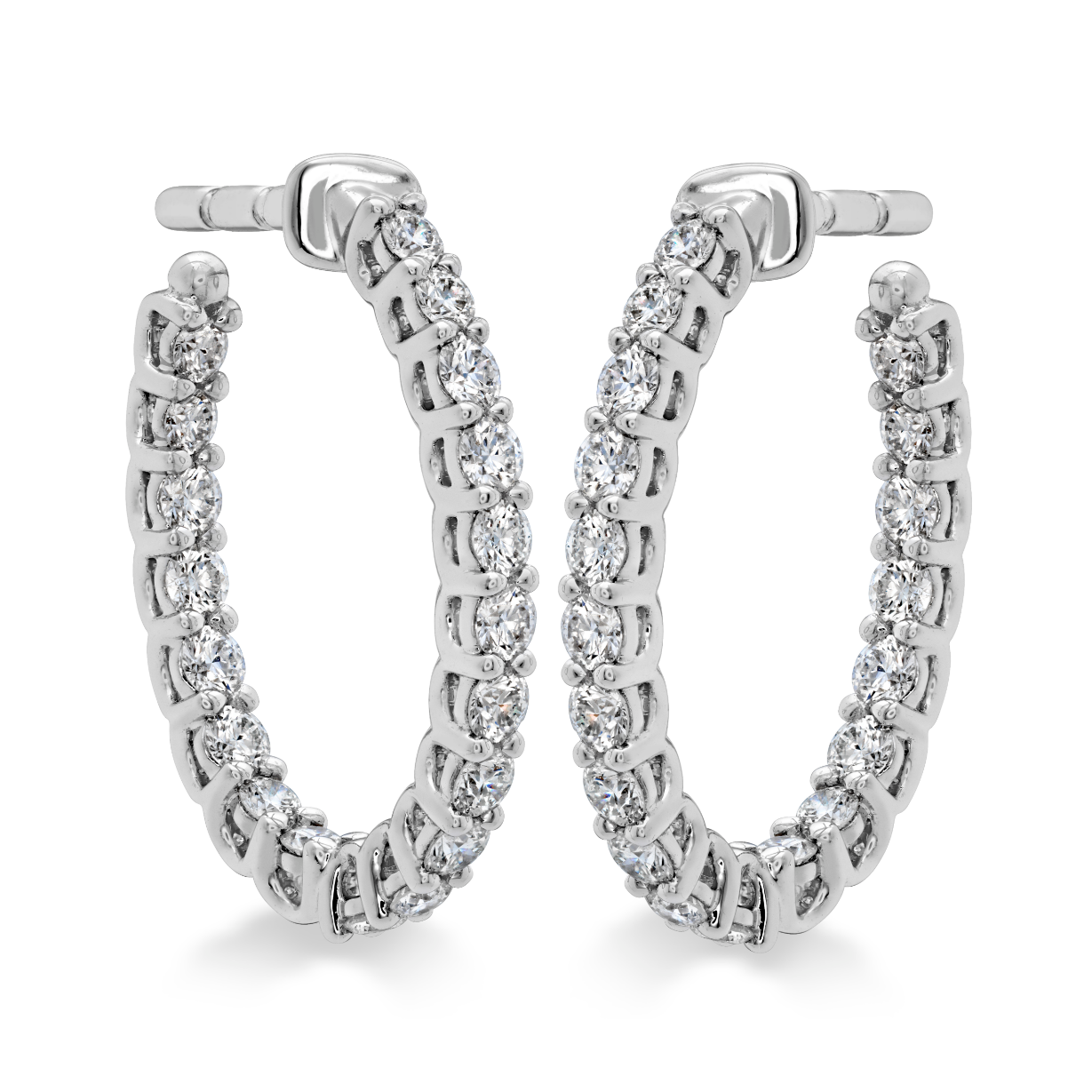 Hearts on Fire 18K White Gold Signature Oval Hoops with 38 Round Diamonds 0.66 Tcw G-H VS-SI