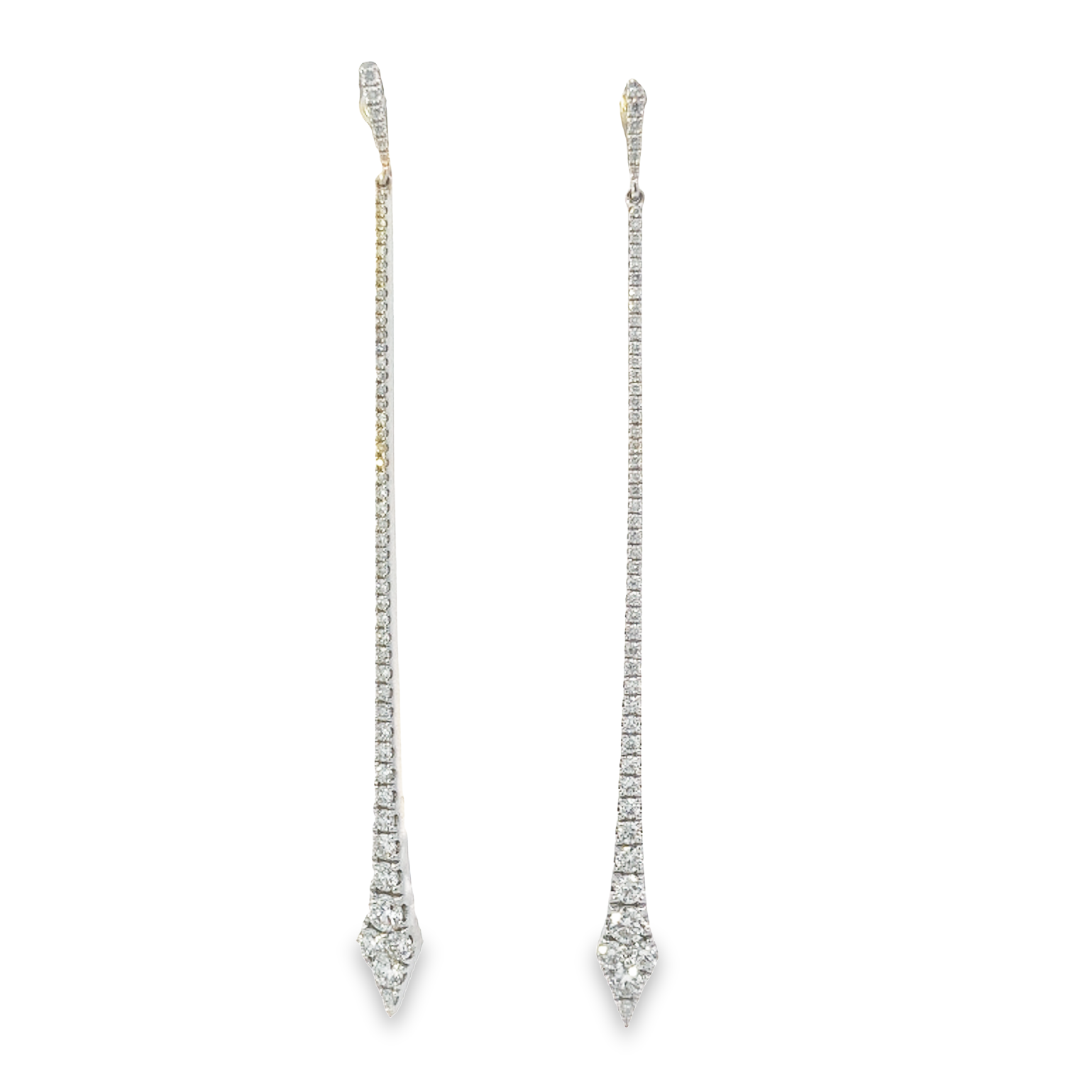 18K White Gold Dangling Diamond Earrings