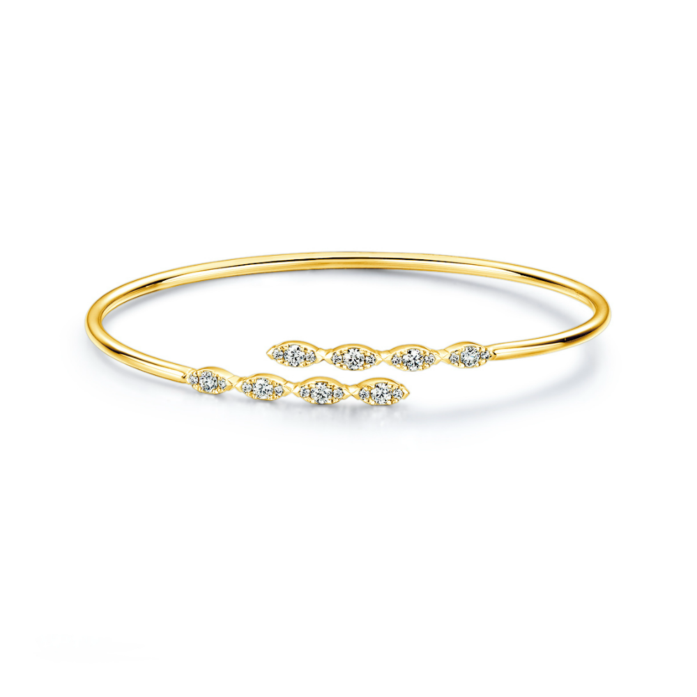 Hearts on Fire 18K Yellow Gold Bangle Bracelet with 24 Round Diamonds 0.53 Tcw G-H VS-SI