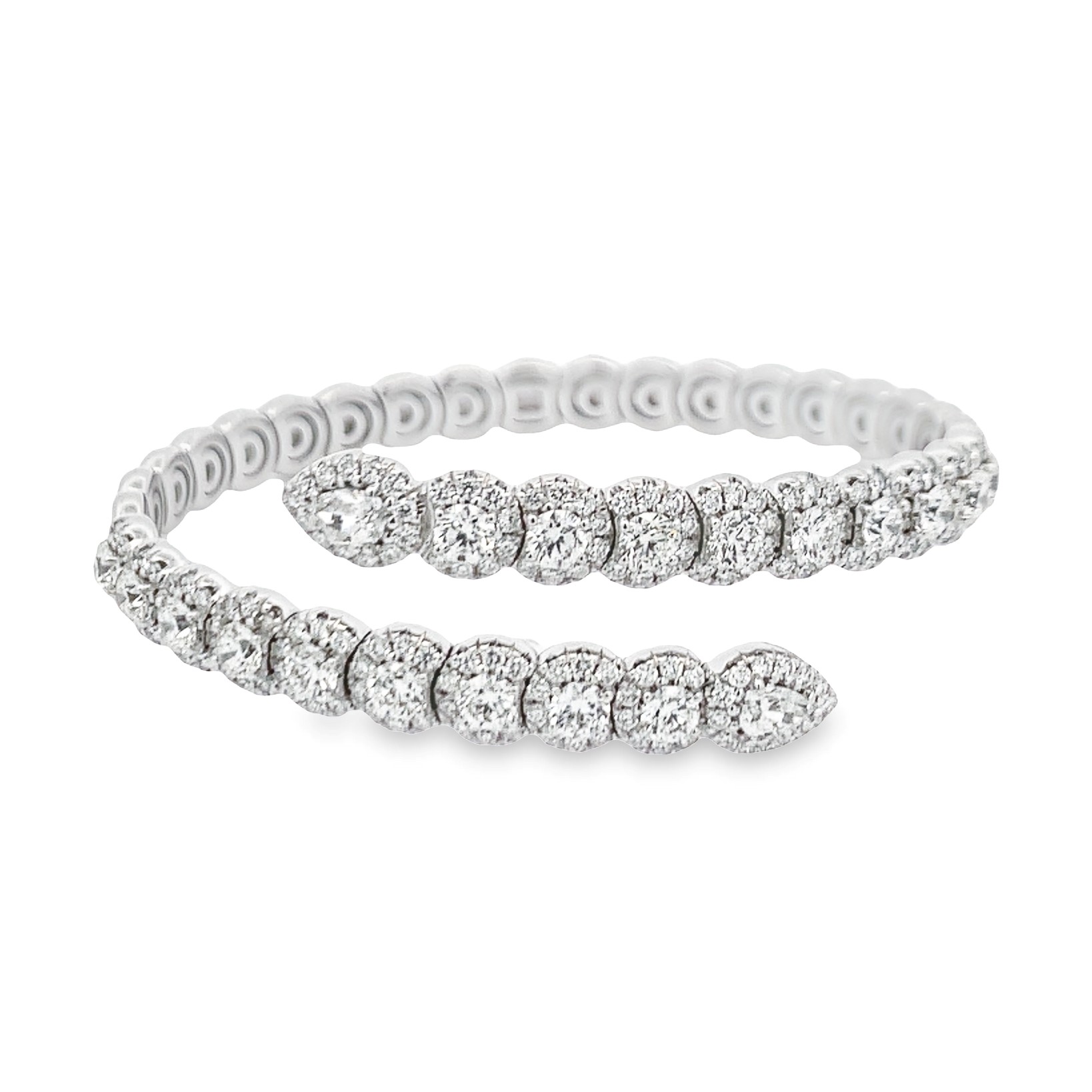 Damaso 18K White Gold Diamond Bypass Bangle Bracelet