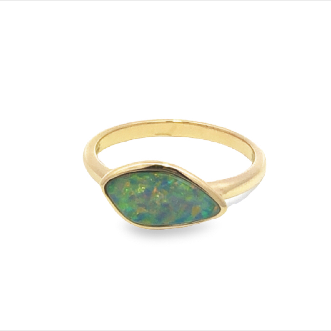 14K Yellow Gold Australian Opal Ring with 1 Opal
