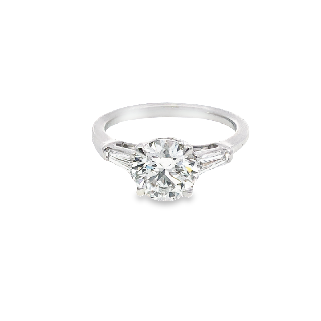 14K White Gold Lab Grown Engagement Ring with 1 Lab Grown Round Brilliant Cut Diamond 2.00ct G VS1 and 2 Lab Grown Tapered Baguette Diamonds 0.41ctw G VS